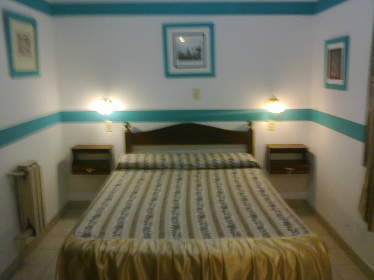 Hotel Plaza Tres Arroyos Exterior photo